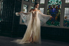 Load image into Gallery viewer, COUNTESS KANDISHA