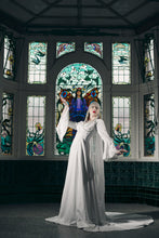 Load image into Gallery viewer, EOWYN